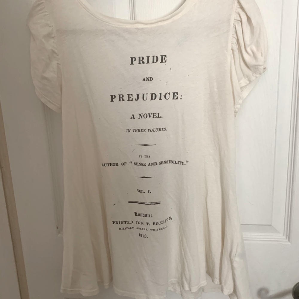 Feminine lace-up back t-shirt